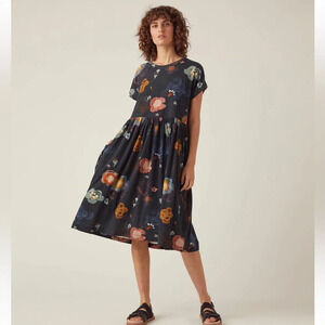 Nancybird Australian company floral dress with pockets